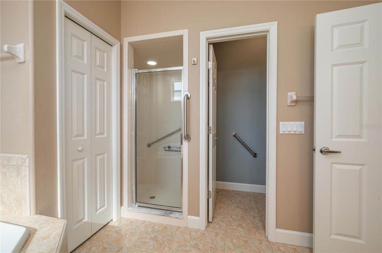 264 Ruby Lake Lane, Winter Haven, FL 33884 Photo