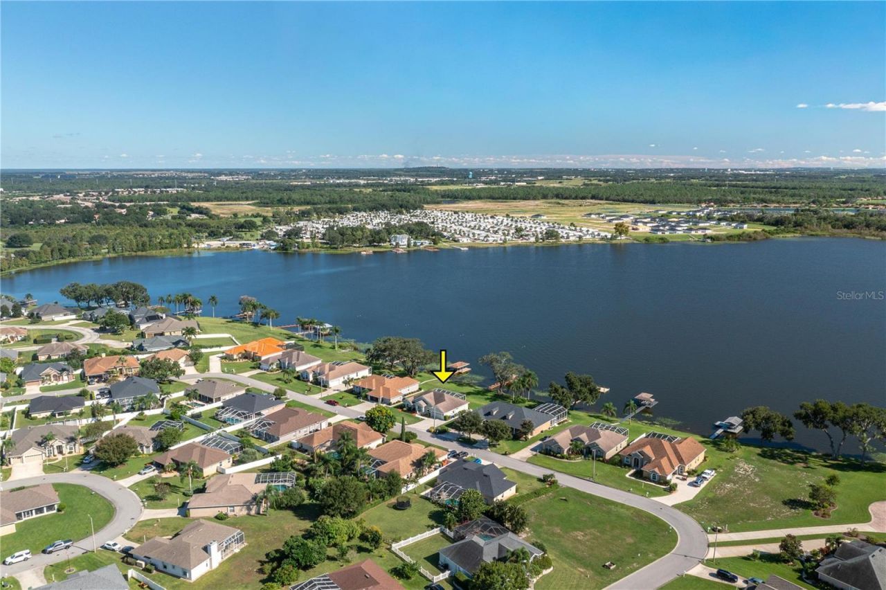 264 Ruby Lake Lane, Winter Haven, FL 33884 Photo