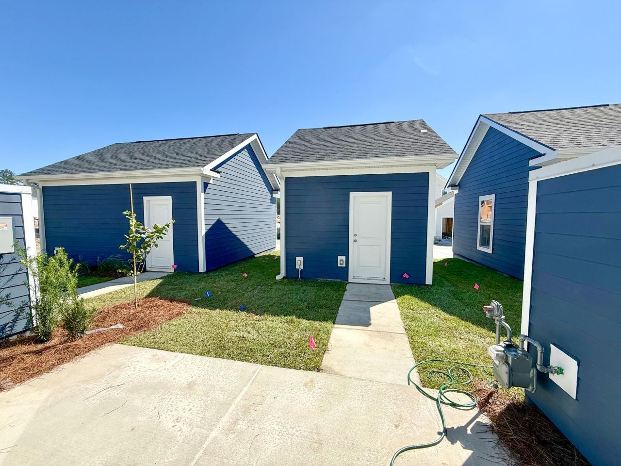 769 Blueway Avenue Photo 7