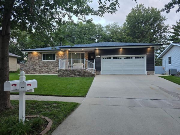 918 Colby Road, Waterloo, IA 50701