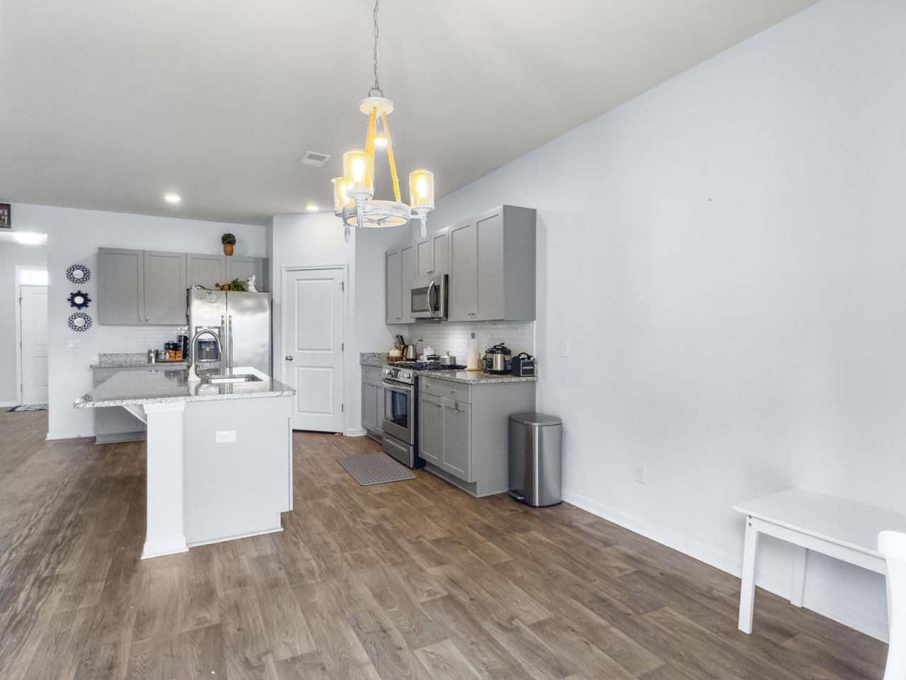 9656 Brandishing Road Photo 11