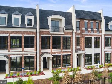 1622 CHAIN BRIDGE ROAD, MCLEAN, VA 22101