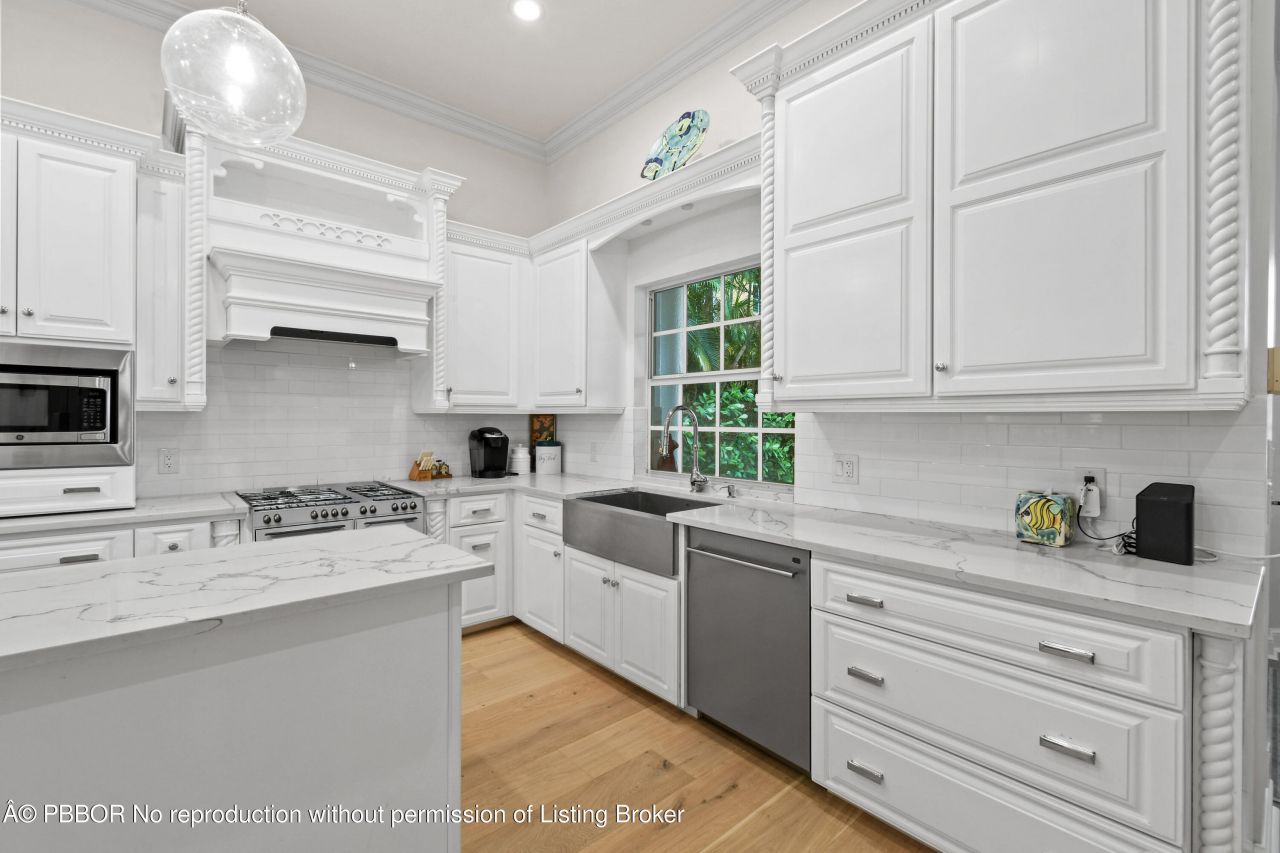 201 Avila Road, West Palm Beach, FL 33405 Photo