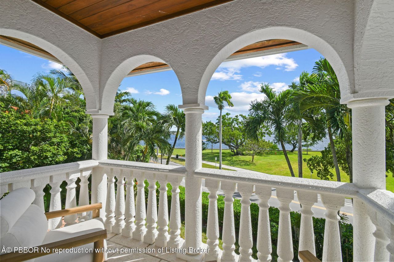 201 Avila Road, West Palm Beach, FL 33405 Photo