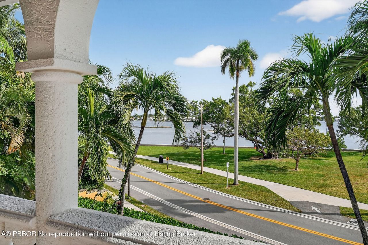 201 Avila Road, West Palm Beach, FL 33405 Photo