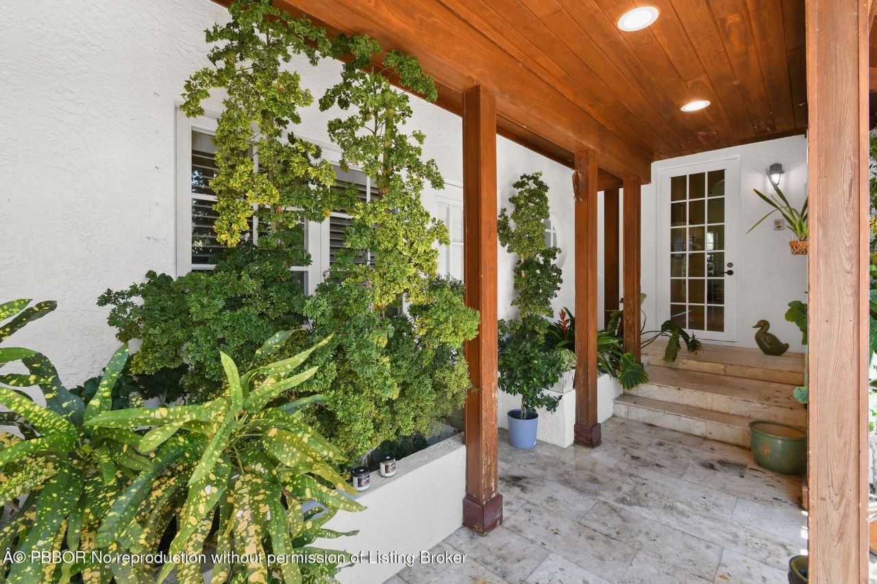 201 Avila Road, West Palm Beach, FL 33405 Photo