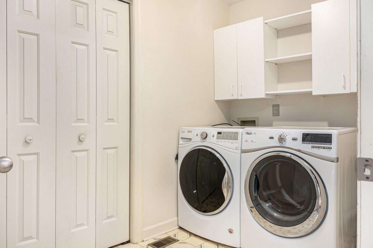 1530 Sterling Oaks Drive Photo 15