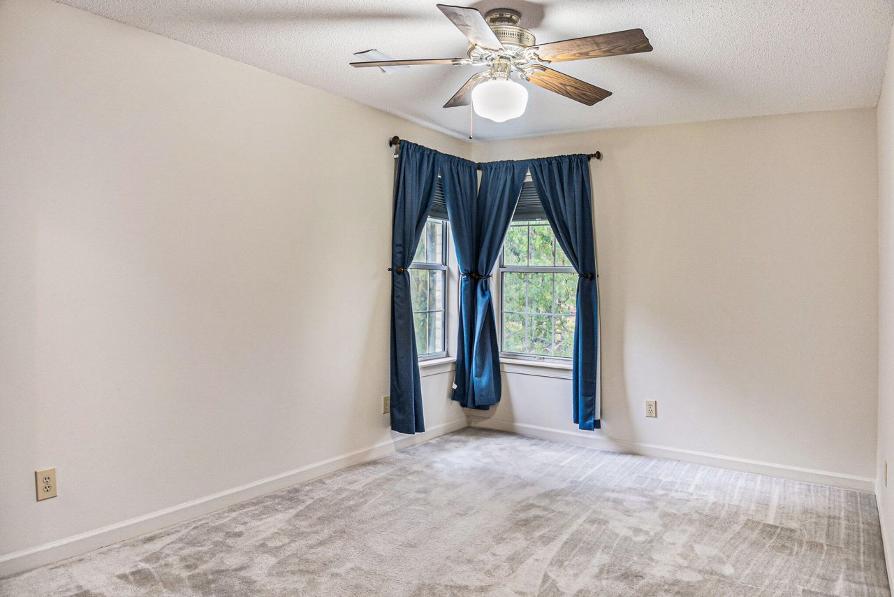 1530 Sterling Oaks Drive Photo 20