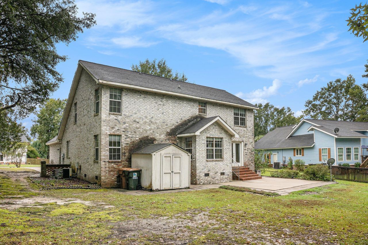 1530 Sterling Oaks Drive Photo 25