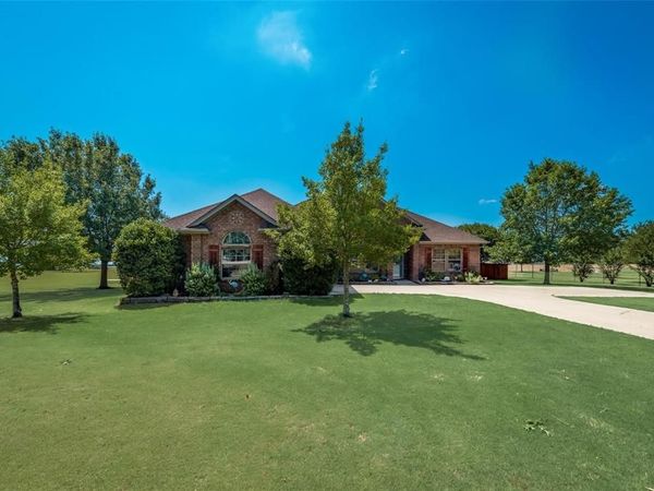 4124 Fm 813, Waxahachie, TX 75165