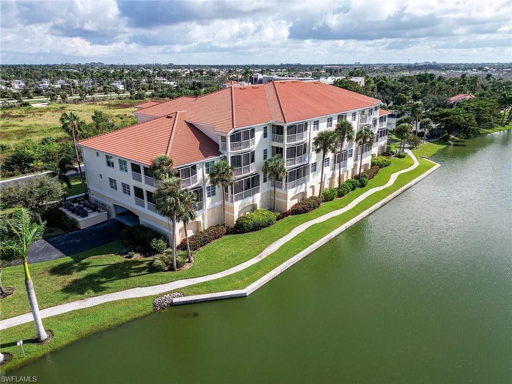 20011 Sanibel View Cir, Unit 302, Fort Myers, FL 33908 Photo