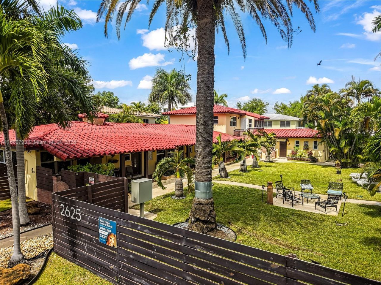 2625 NE 13th Ct, Fort Lauderdale, FL 33304 Photo