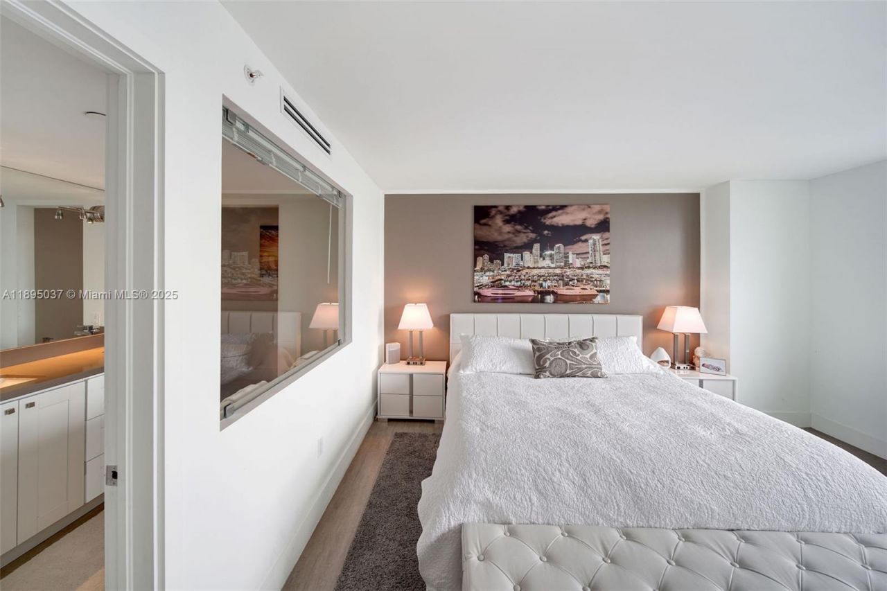 650 West Ave, Unit 2107, Miami Beach, FL 33139 Photo