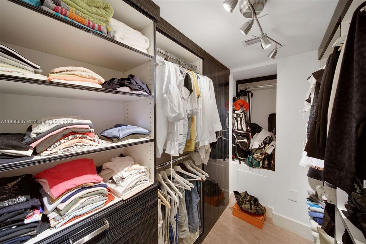 650 West Ave, Unit 2107, Miami Beach, FL 33139 Photo