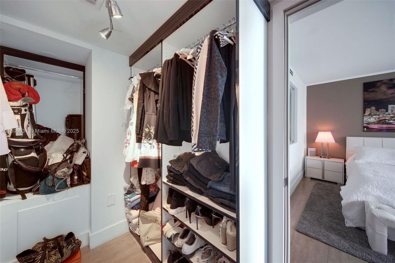 650 West Ave, Unit 2107, Miami Beach, FL 33139 Photo