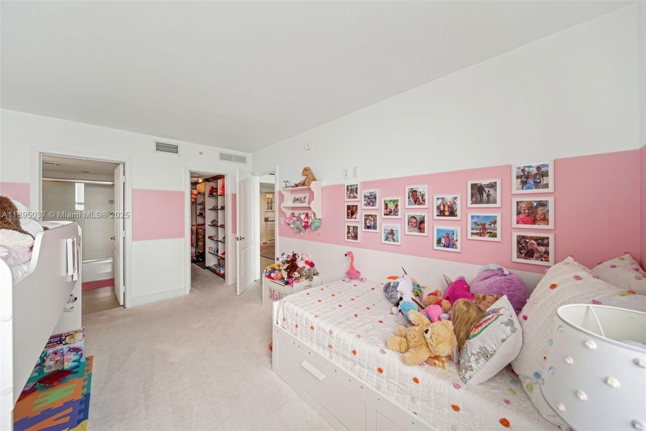 650 West Ave, Unit 2107, Miami Beach, FL 33139 Photo