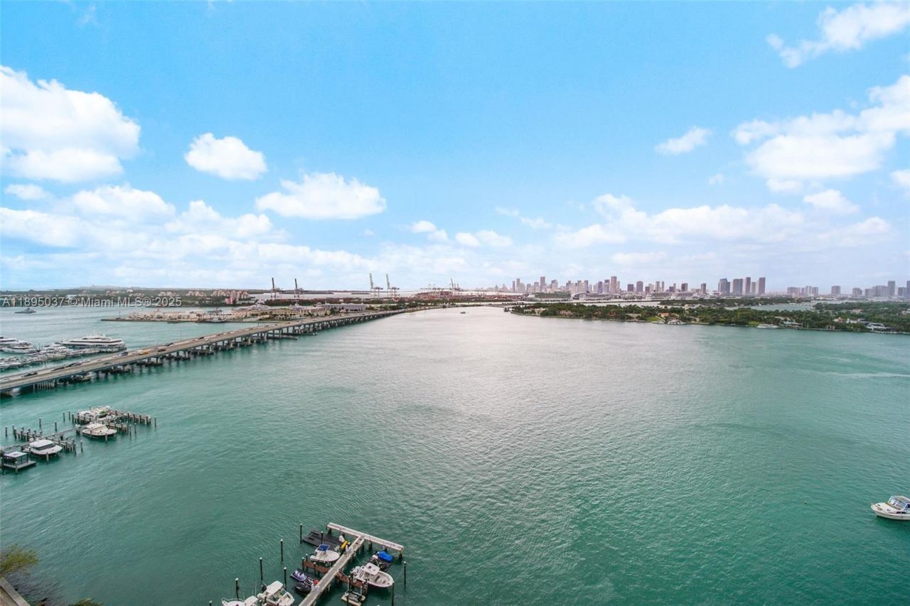 650 West Ave, Unit 2107, Miami Beach, FL 33139 Photo