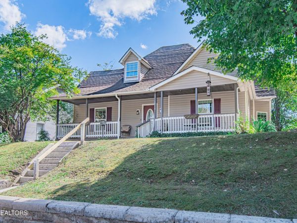 1914 Brown Ave, Knoxville, TN 37917