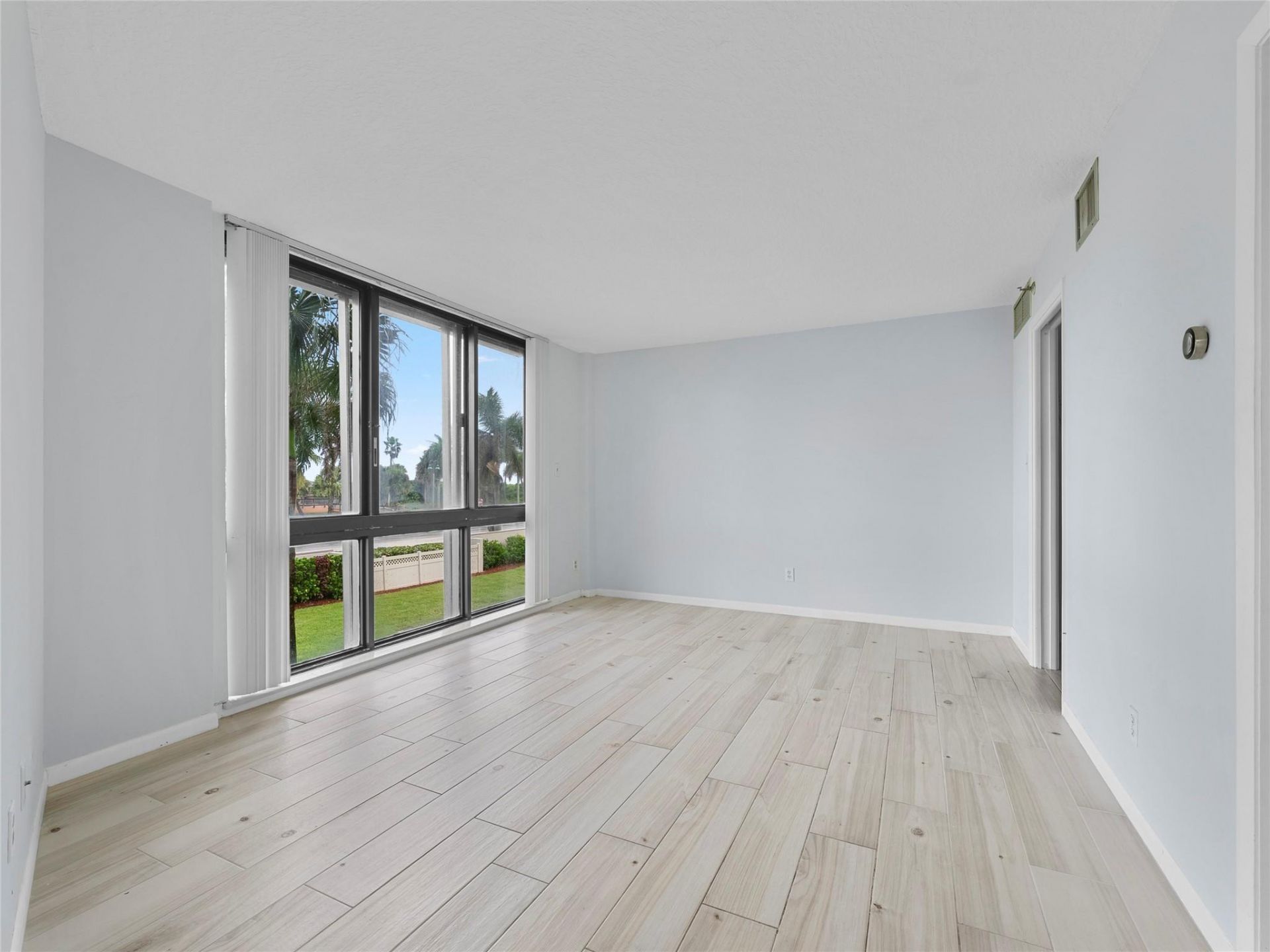 801 S Ocean Dr, Unit 205, Fort Pierce, FL 34949 Photo