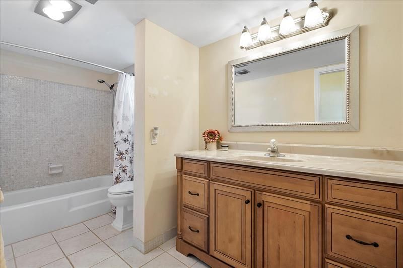 3050 NE 47th Court, Unit 108, Fort Lauderdale, FL 33308 Photo