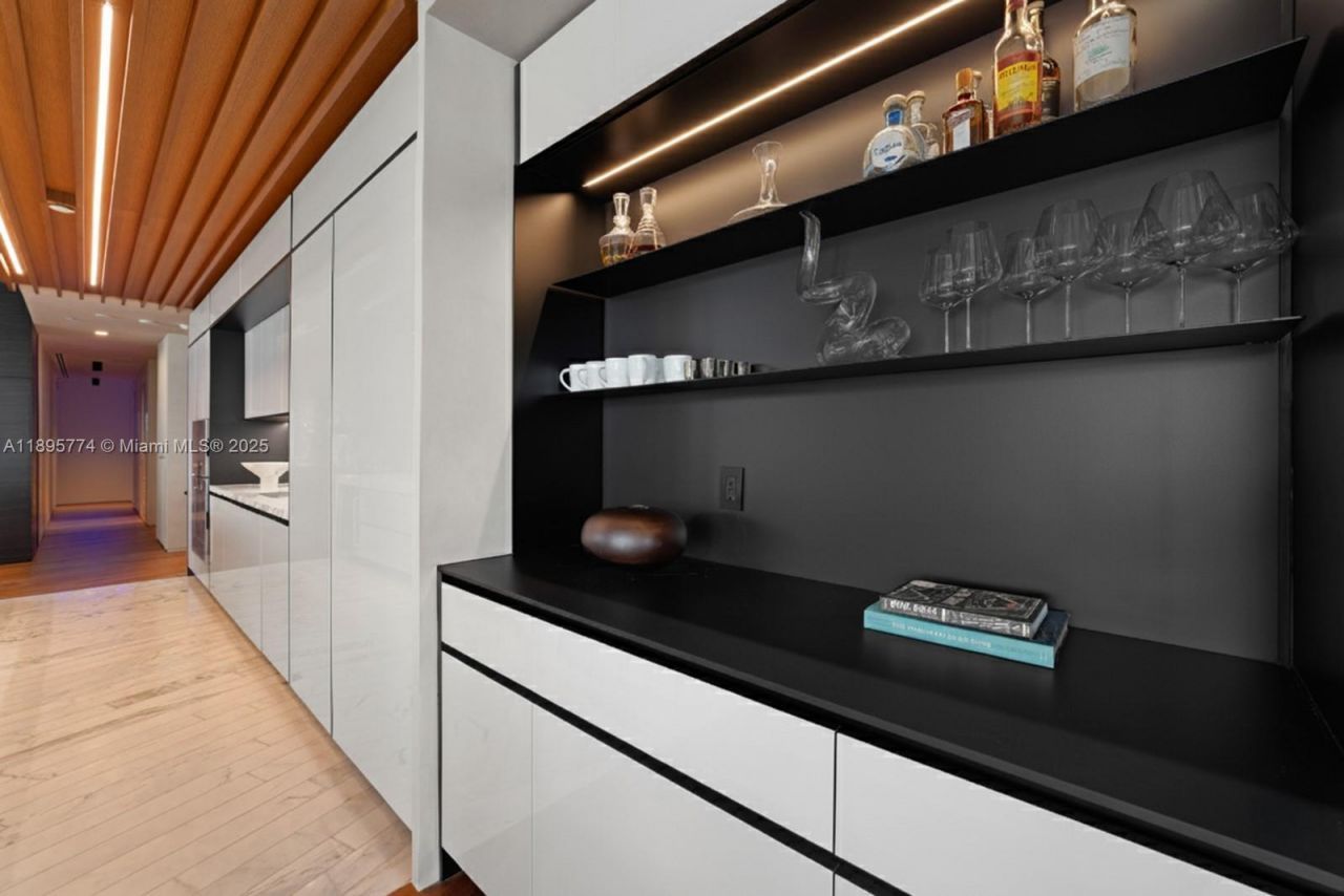 1300 Monad Ter, Unit 3B, Miami Beach, FL 33139 Photo