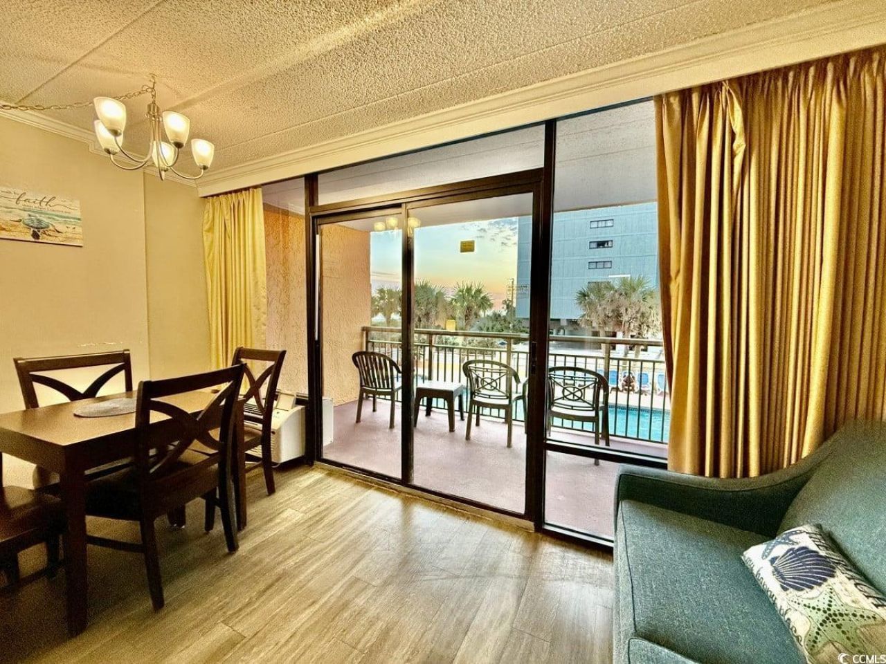 6900 Ocean Blvd. N Photo 10