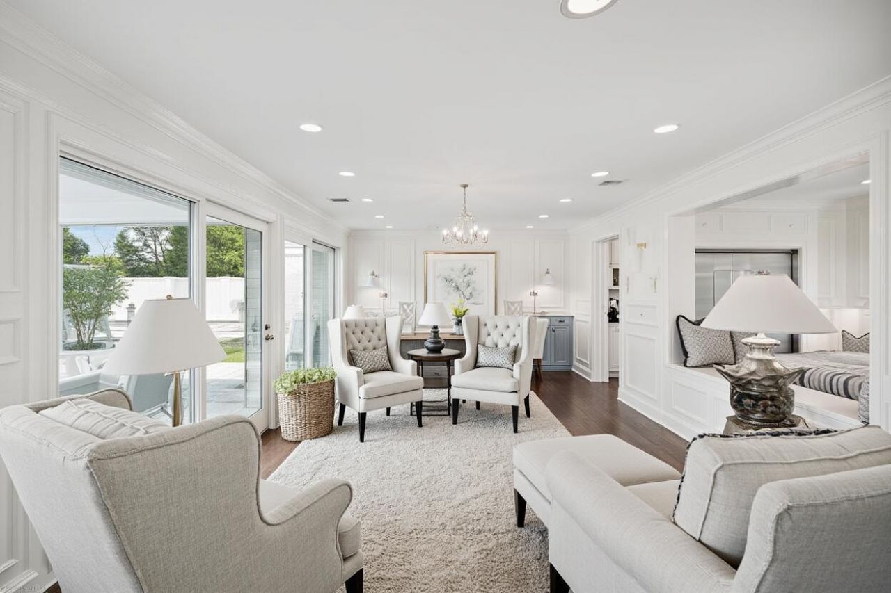 36 Country Road, Village of Golf, FL 33436 Photo