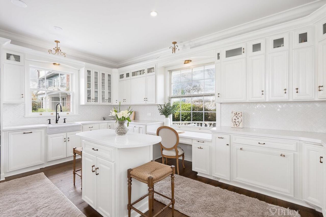 36 Country Road, Village of Golf, FL 33436 Photo