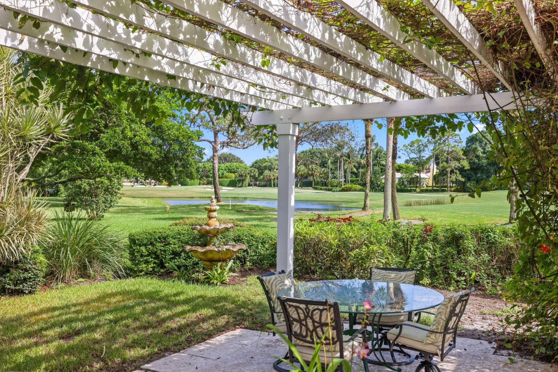 36 Country Road, Village of Golf, FL 33436 Photo