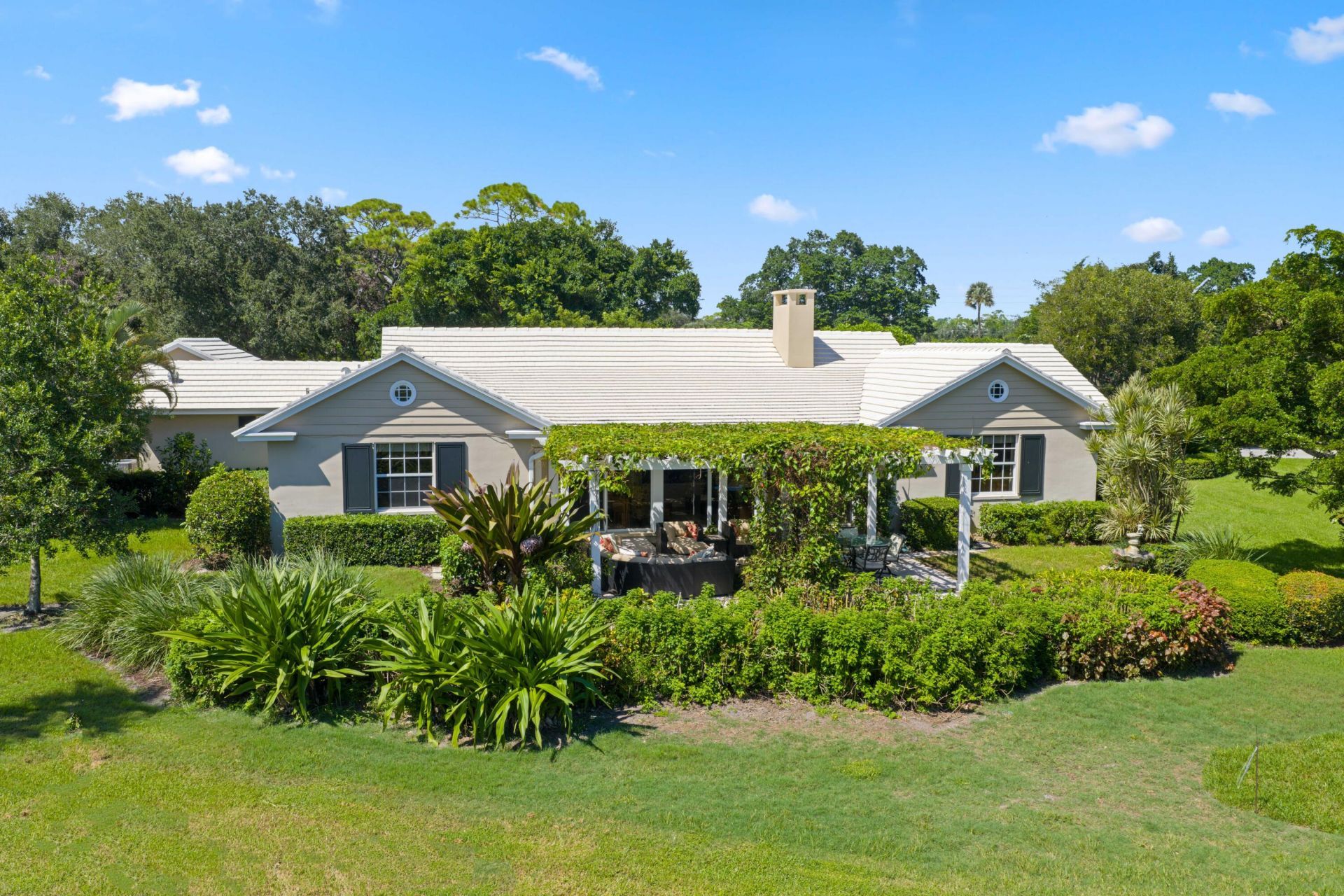 36 Country Road, Village of Golf, FL 33436 Photo