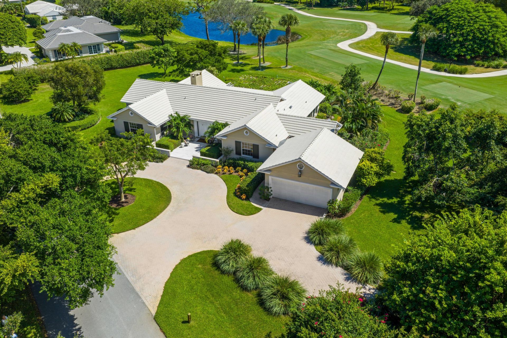 36 Country Road, Village of Golf, FL 33436 Photo