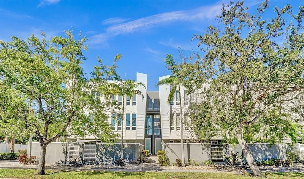 703 SE 16th Court, Fort Lauderdale, FL 33316 Photo