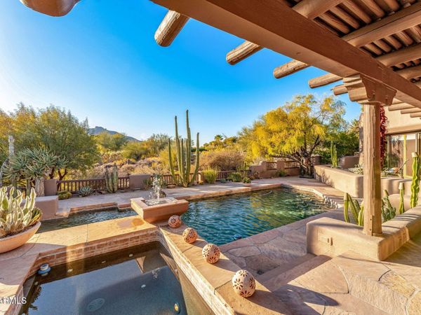 1084 N BOULDER Drive, Carefree, AZ 85377