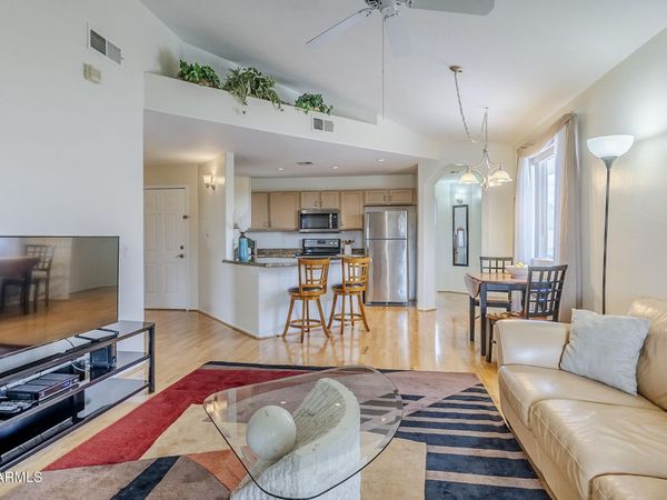 10401 N 52ND Street, Unit 205, Paradise Valley, AZ 85253