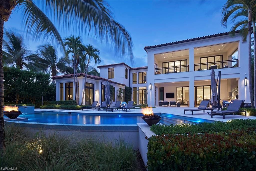 16945 Sud Cortile Ct, Naples, FL 34110 Photo