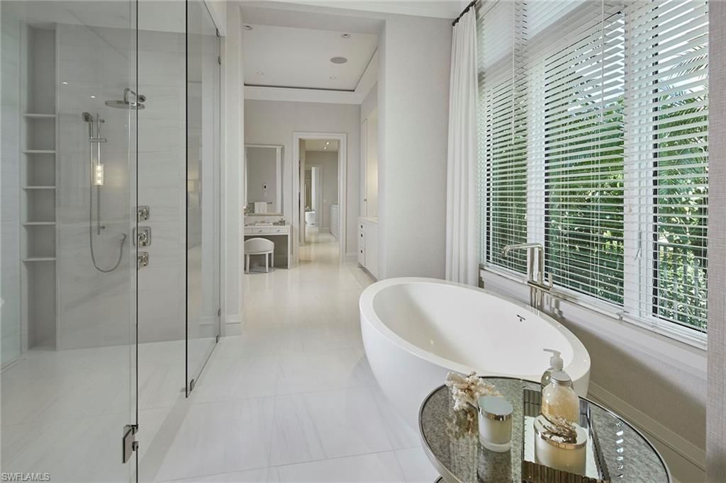 16945 Sud Cortile Ct, Naples, FL 34110 Photo