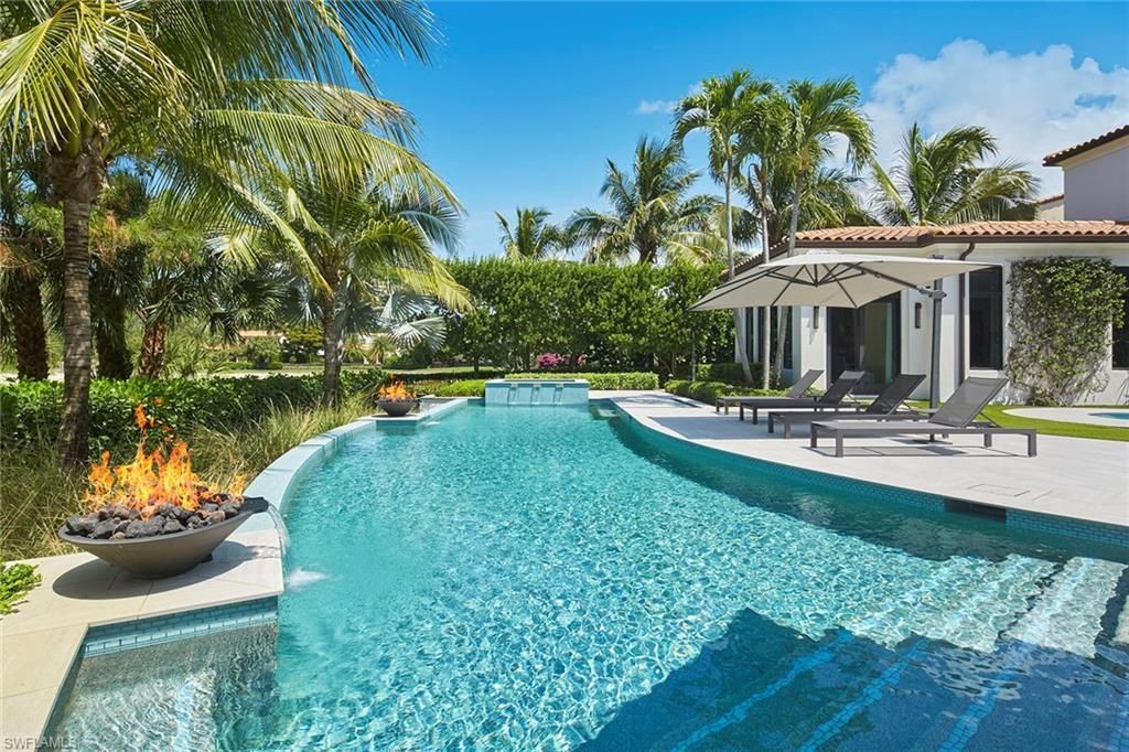 16945 Sud Cortile Ct, Naples, FL 34110 Photo