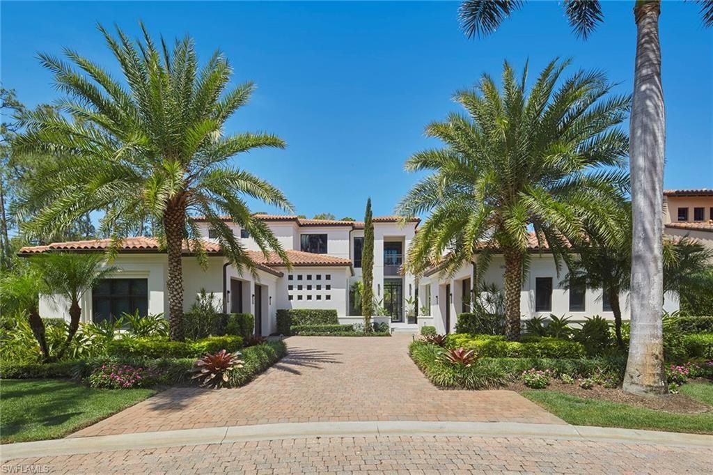 16945 Sud Cortile Ct, Naples, FL 34110 Photo