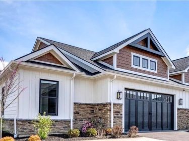 324 Charles Herrmann Way, Unit 325, Middlesex, NY 14507