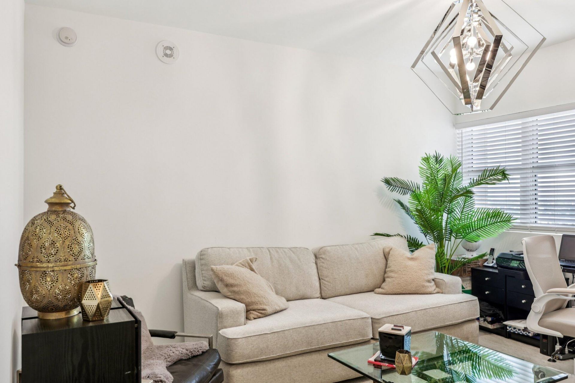 2640 Lake Shore Drive, Unit 2008, Riviera Beach, FL 33404 Photo