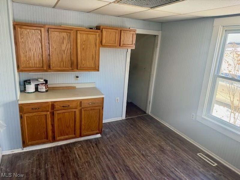 217 W Summit Street, Barberton, OH 44203 Photo 11