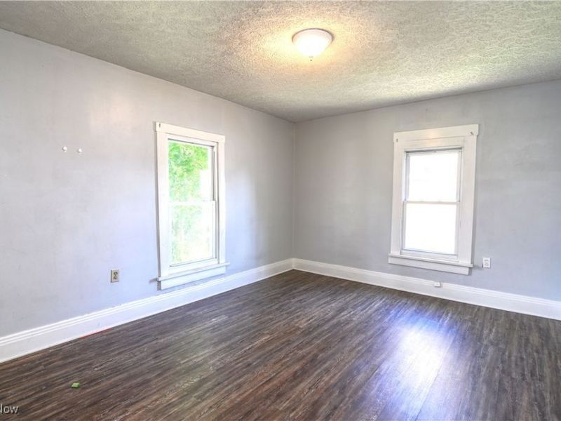 217 W Summit Street, Barberton, OH 44203 Photo 13