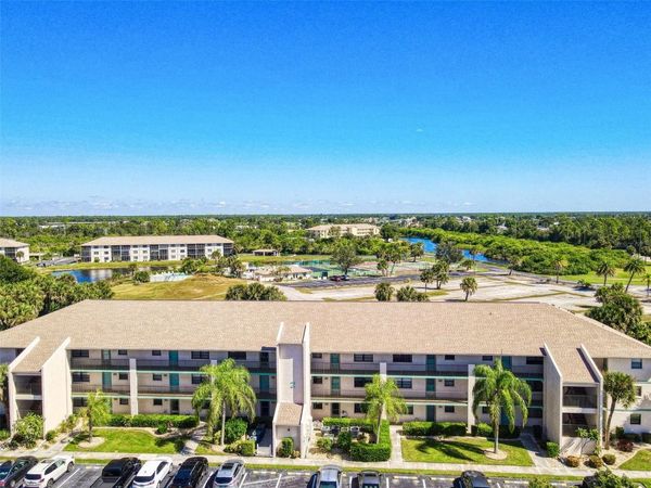 175 KINGS HIGHWAY, Unit 225 (B5), PUNTA GORDA, FL 33983