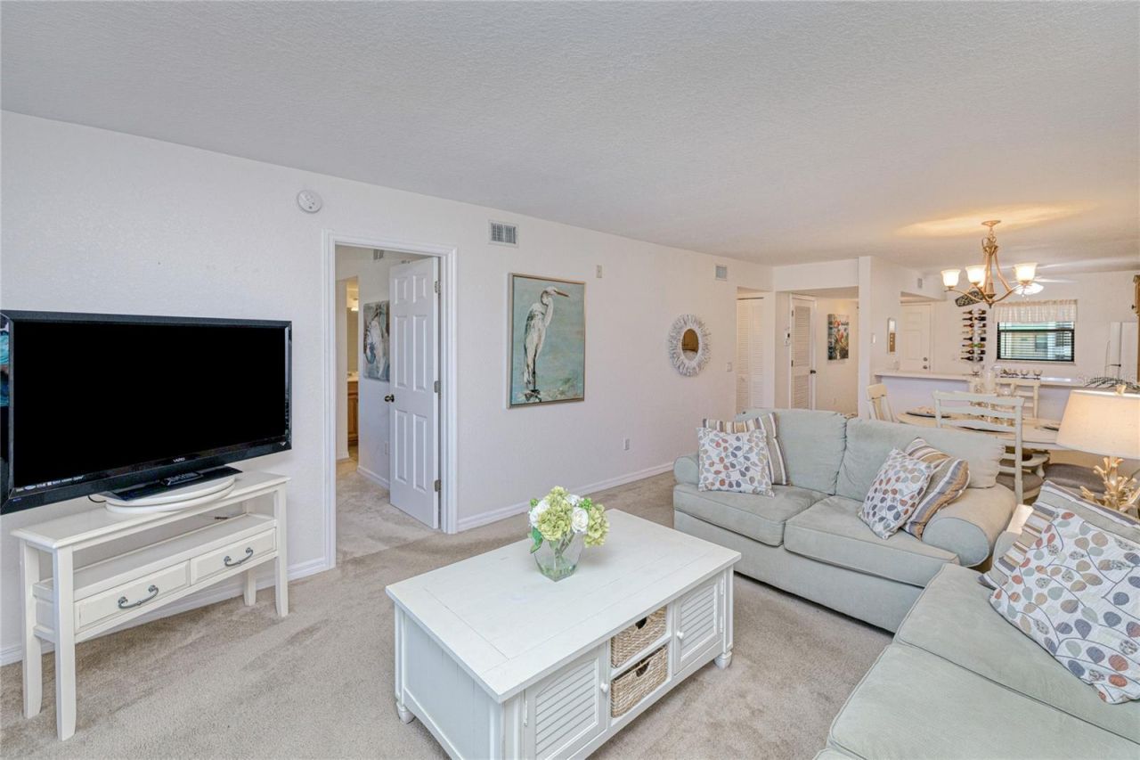 175 Kings Highway, Unit 225 (B5), Punta Gorda, FL 33983 Photo