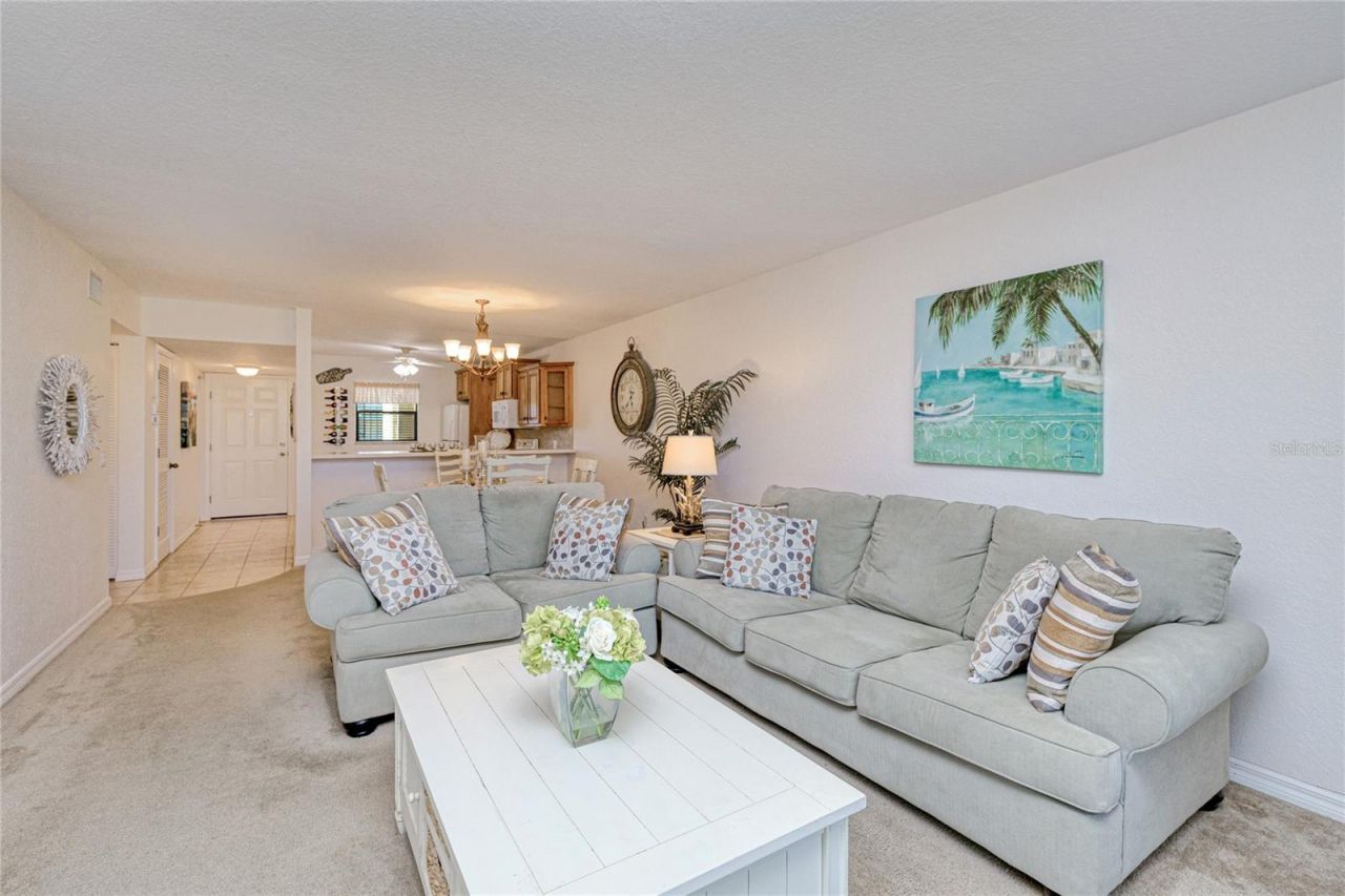 175 Kings Highway, Unit 225 (B5), Punta Gorda, FL 33983 Photo