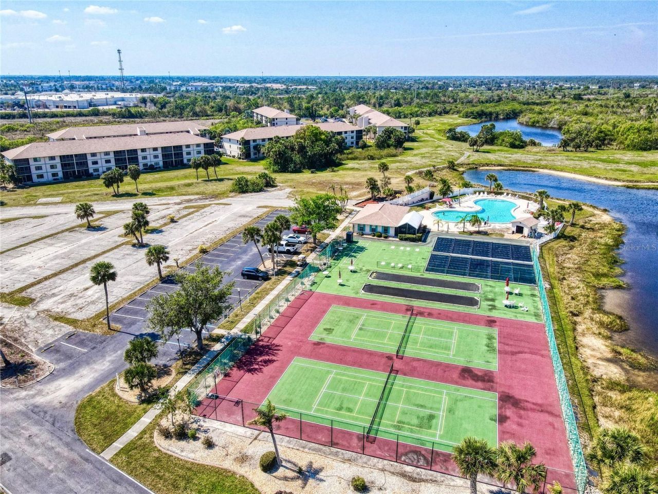 175 Kings Highway, Unit 225 (B5), Punta Gorda, FL 33983 Photo