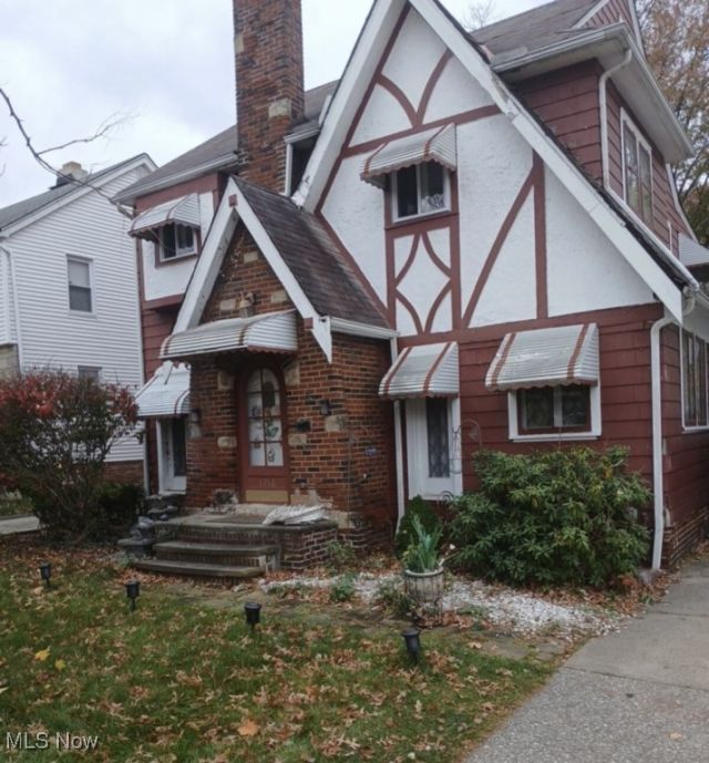 1156 Quilliams Road, Cleveland, OH 44121 Main Photo