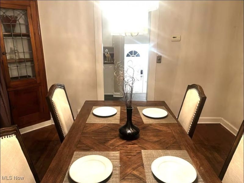 1156 Quilliams Road, Cleveland, OH 44121 Photo 10