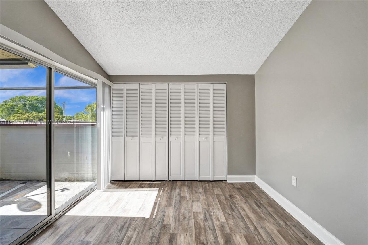 8401 W Sample Rd, Unit 20, Coral Springs, FL 33065 Photo