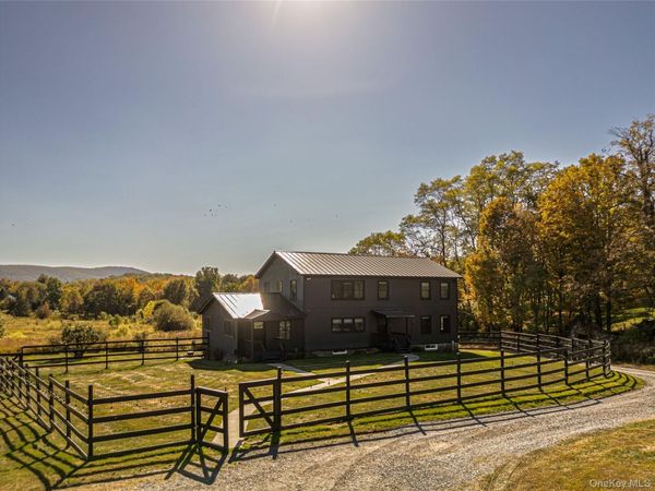 106 Station Road, Salisbury Mills, NY 12577